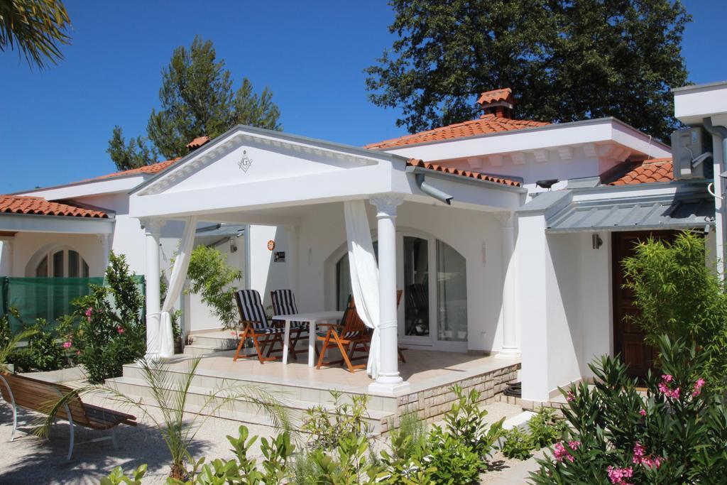 Residence Vogt Poreč Exteriör bild